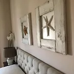 Il Corbezzolo - *